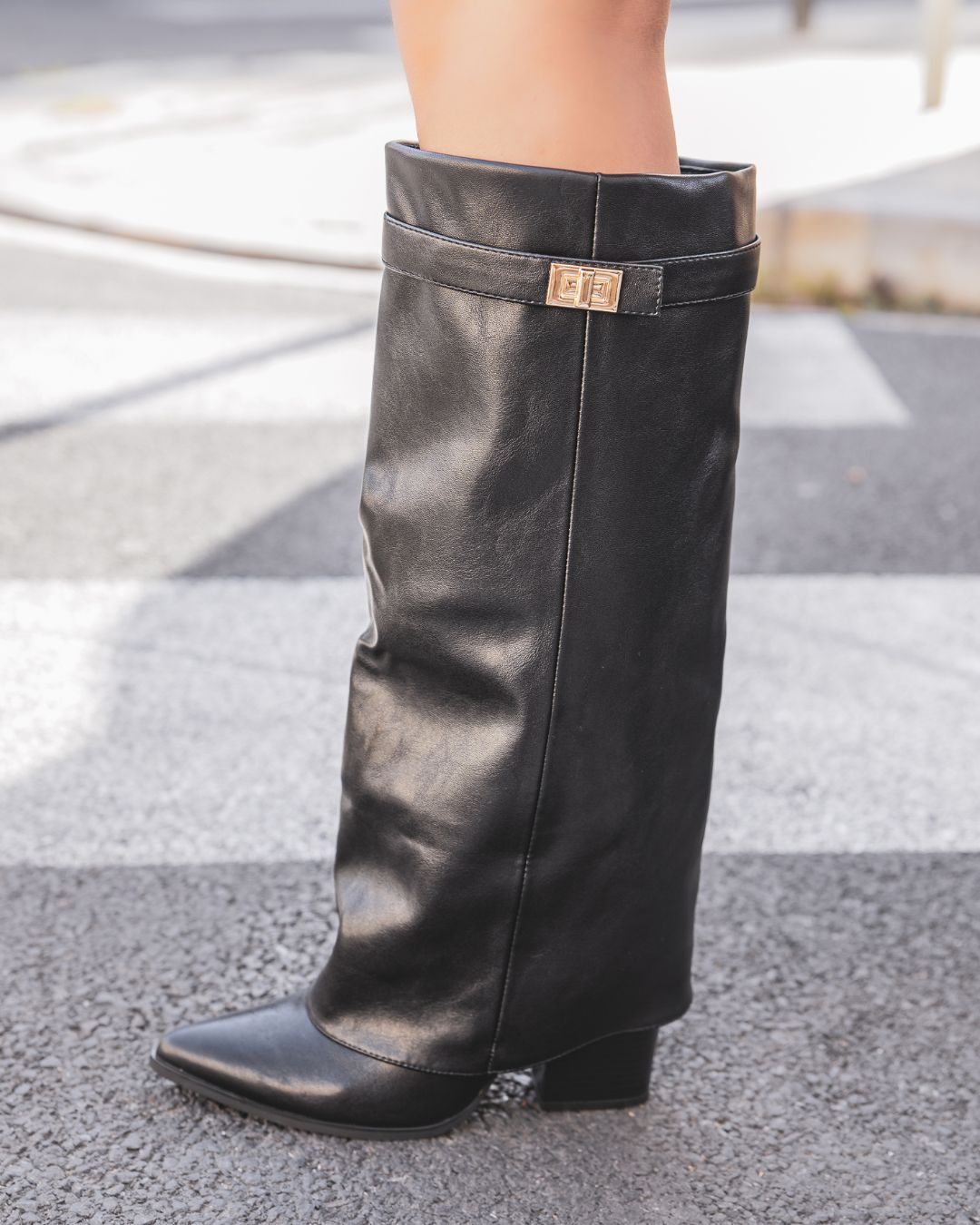 Botte femme noire a talon Maggie Casualmode.be